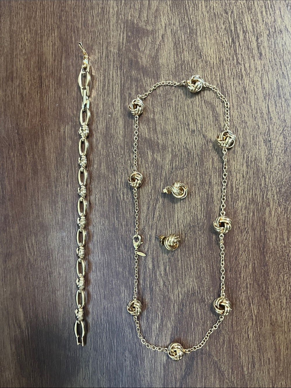 Avon Gold Knot Necklace, Bracelet & Stud Earring Set